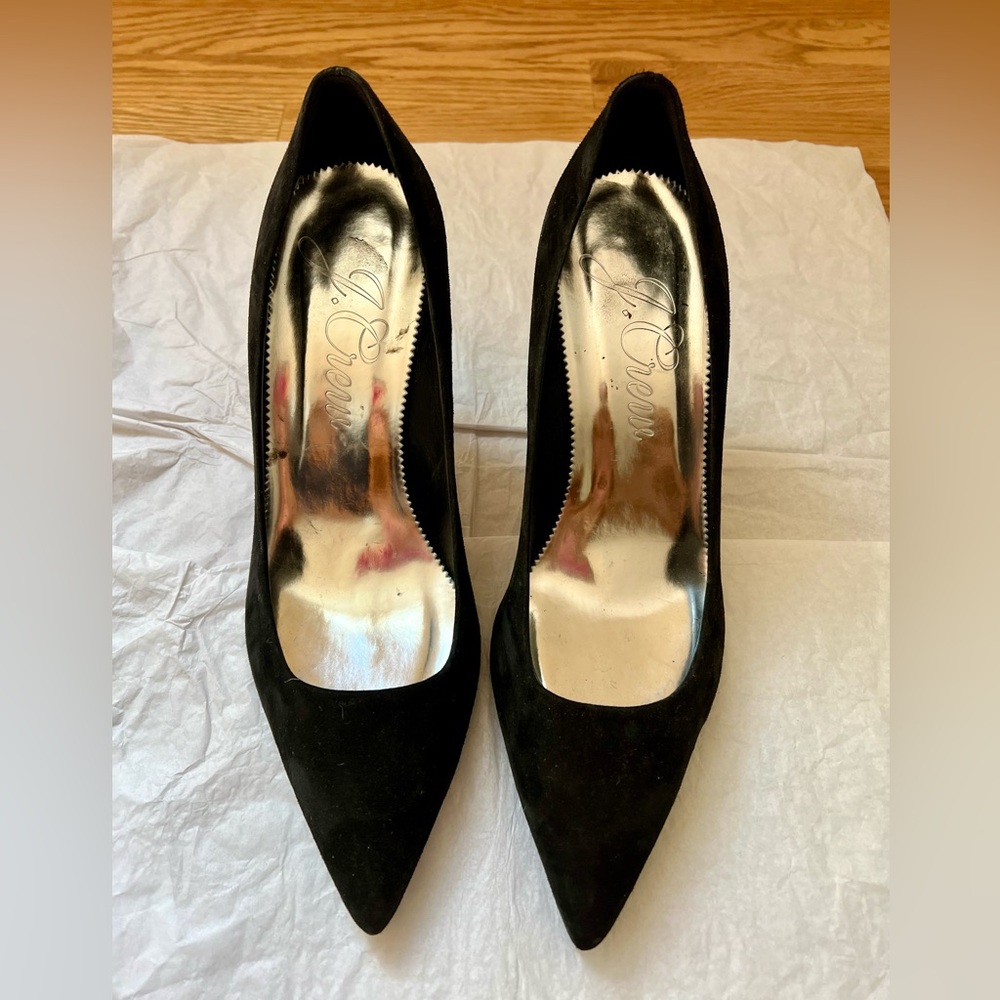JCrew Elsie made-in-Italy suede pumps, Black.